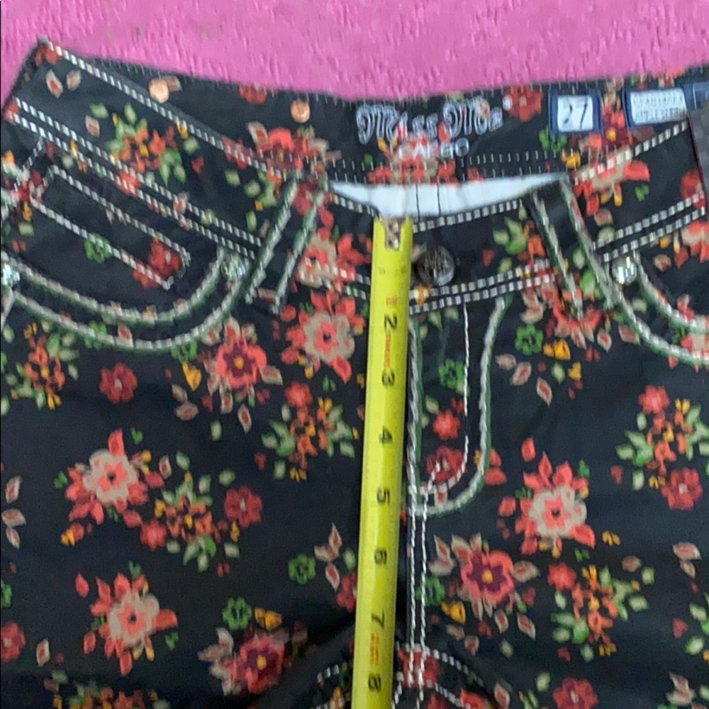 Miss Me floral jeans- brand new with tags! - Picture 4 of 12